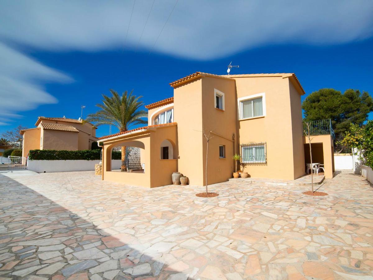 Villa Campos By Interhome Calp